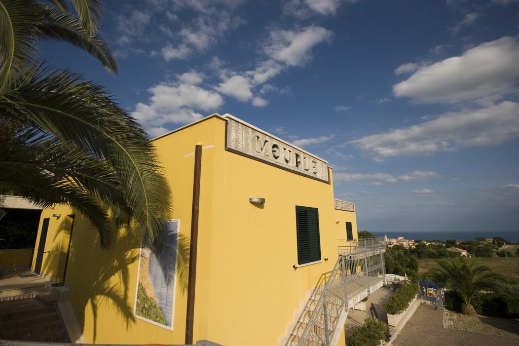 Hotel Le Cave Сироло Екстериор снимка